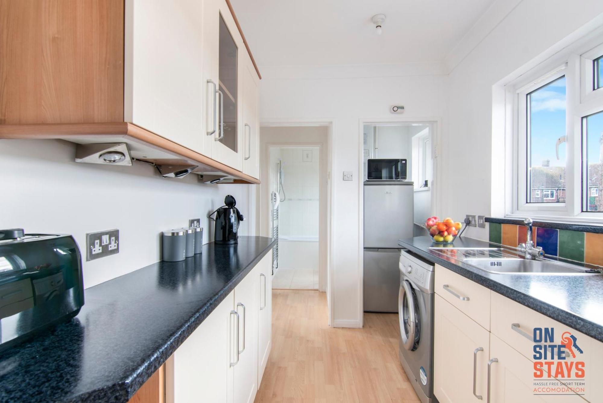 Onsitestays - Cosy 2-Bedroom Apartment With Private Entrance & Long Stay Prices Gravesend Zewnętrze zdjęcie