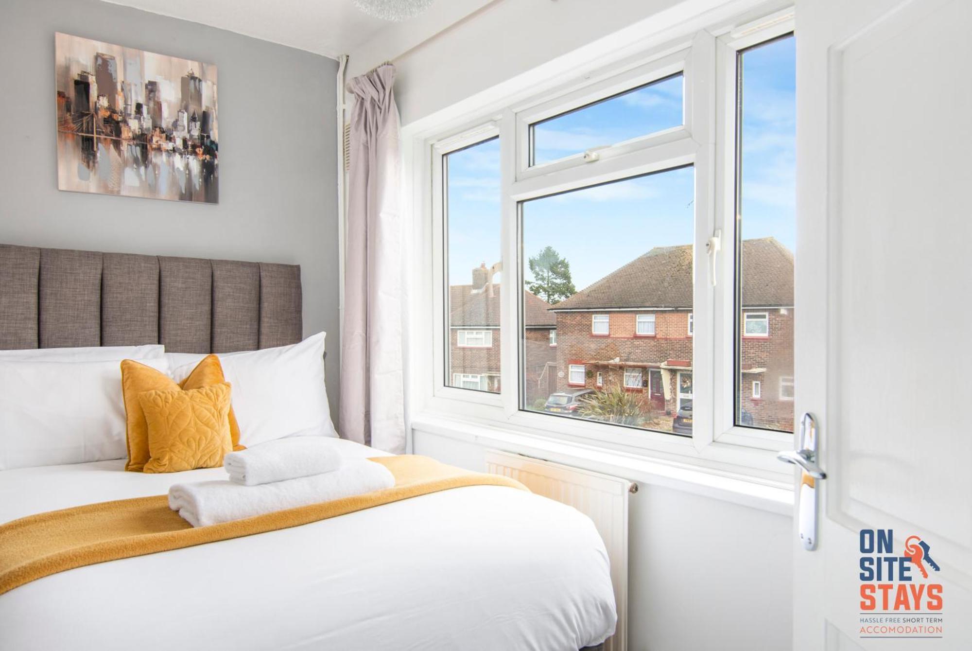 Onsitestays - Cosy 2-Bedroom Apartment With Private Entrance & Long Stay Prices Gravesend Zewnętrze zdjęcie